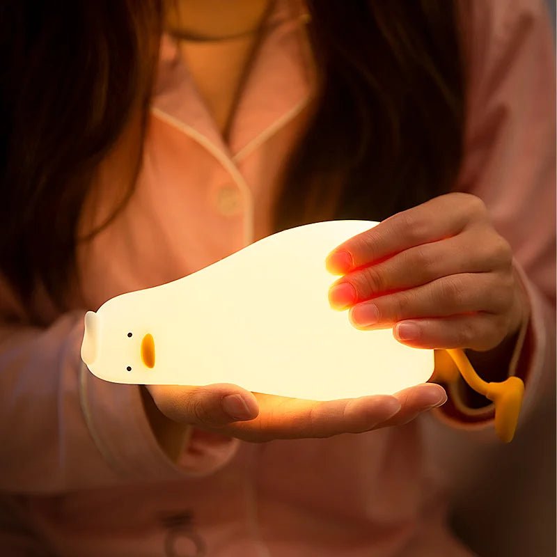 TheGeekopia™ Cute Lazy Duck LED Night Light Sensor Lamp